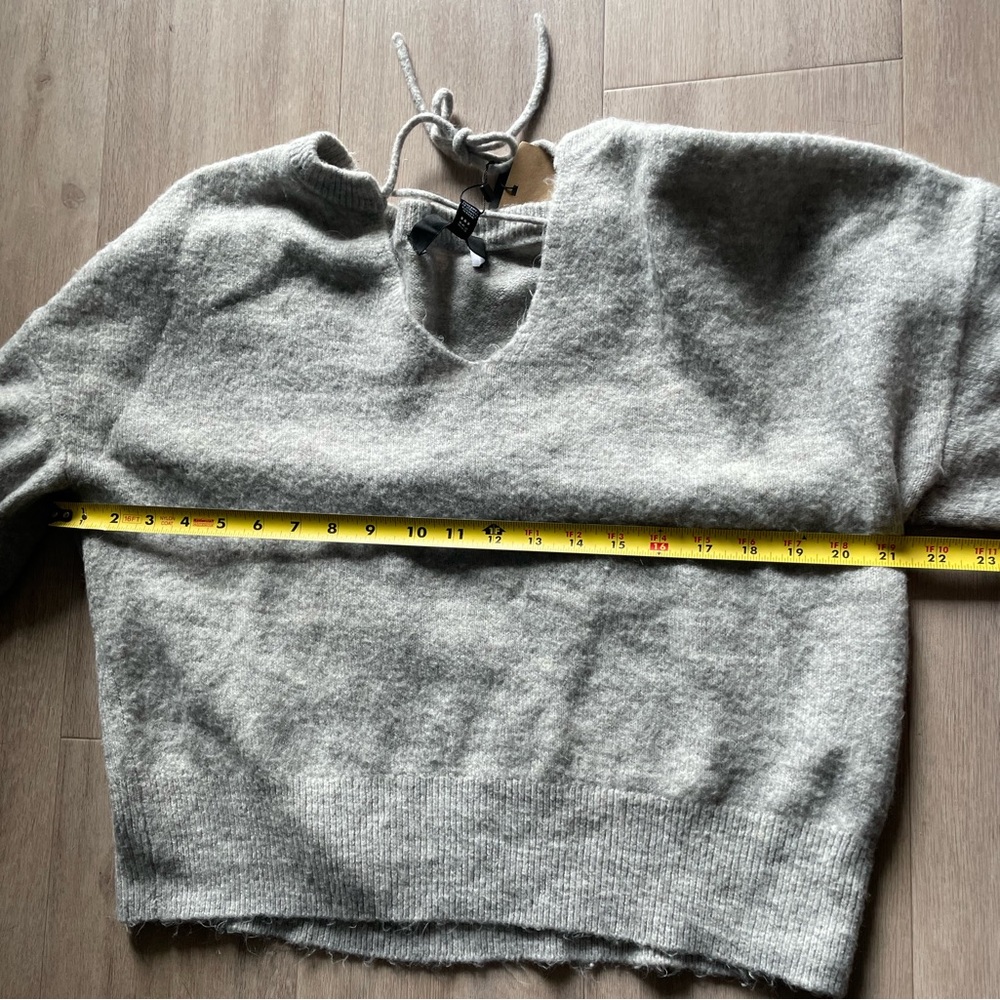 Vero Moda gray sweater blouse - Picture 7 of 9